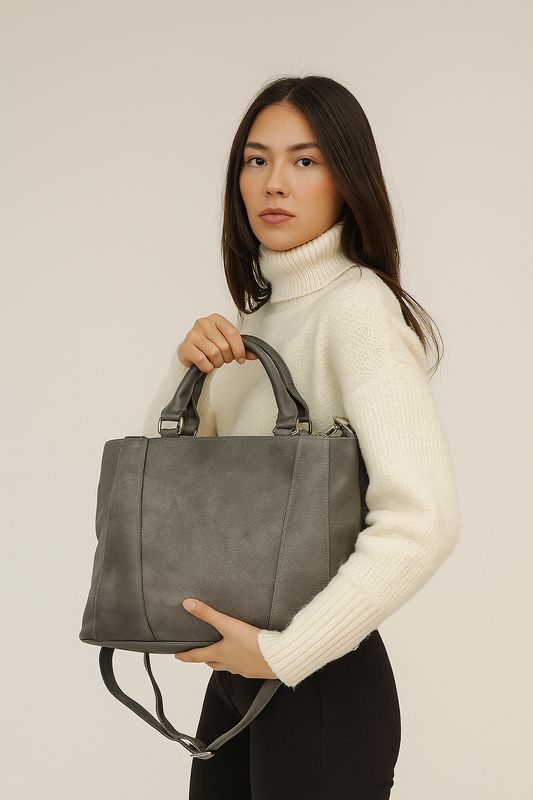 Bolso grande gris de piel genuina de res con asas y correa ajustable